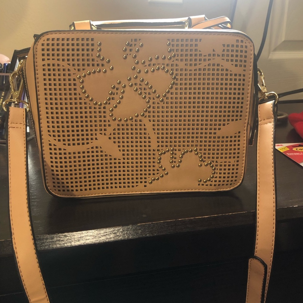 Makeup bag